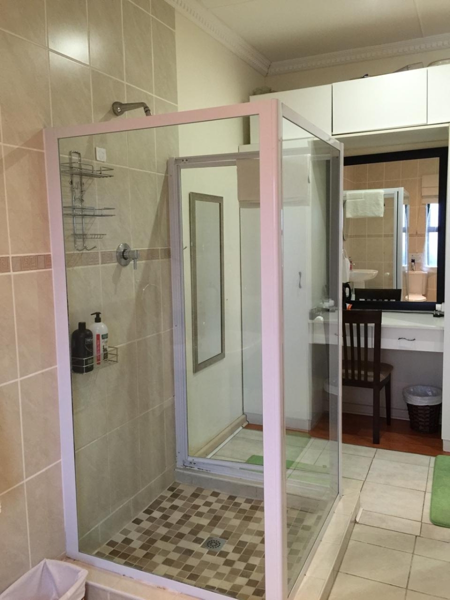 7 Bedroom Property for Sale in Gonubie Eastern Cape